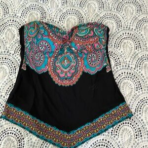 Liz Claiborne Size 8 Swim Top
